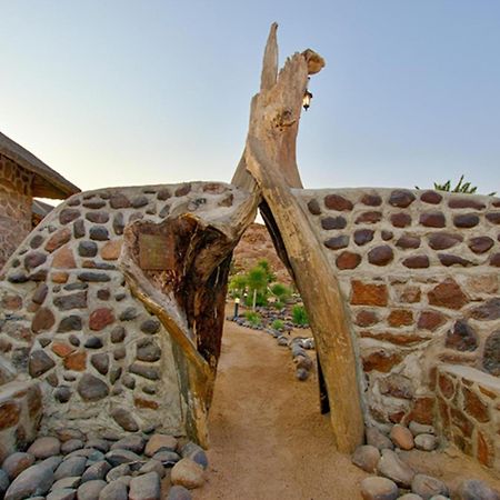 Brandberg White Lady Lodge Uis エクステリア 写真