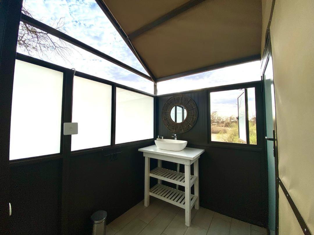 Brandberg White Lady Lodge Uis エクステリア 写真