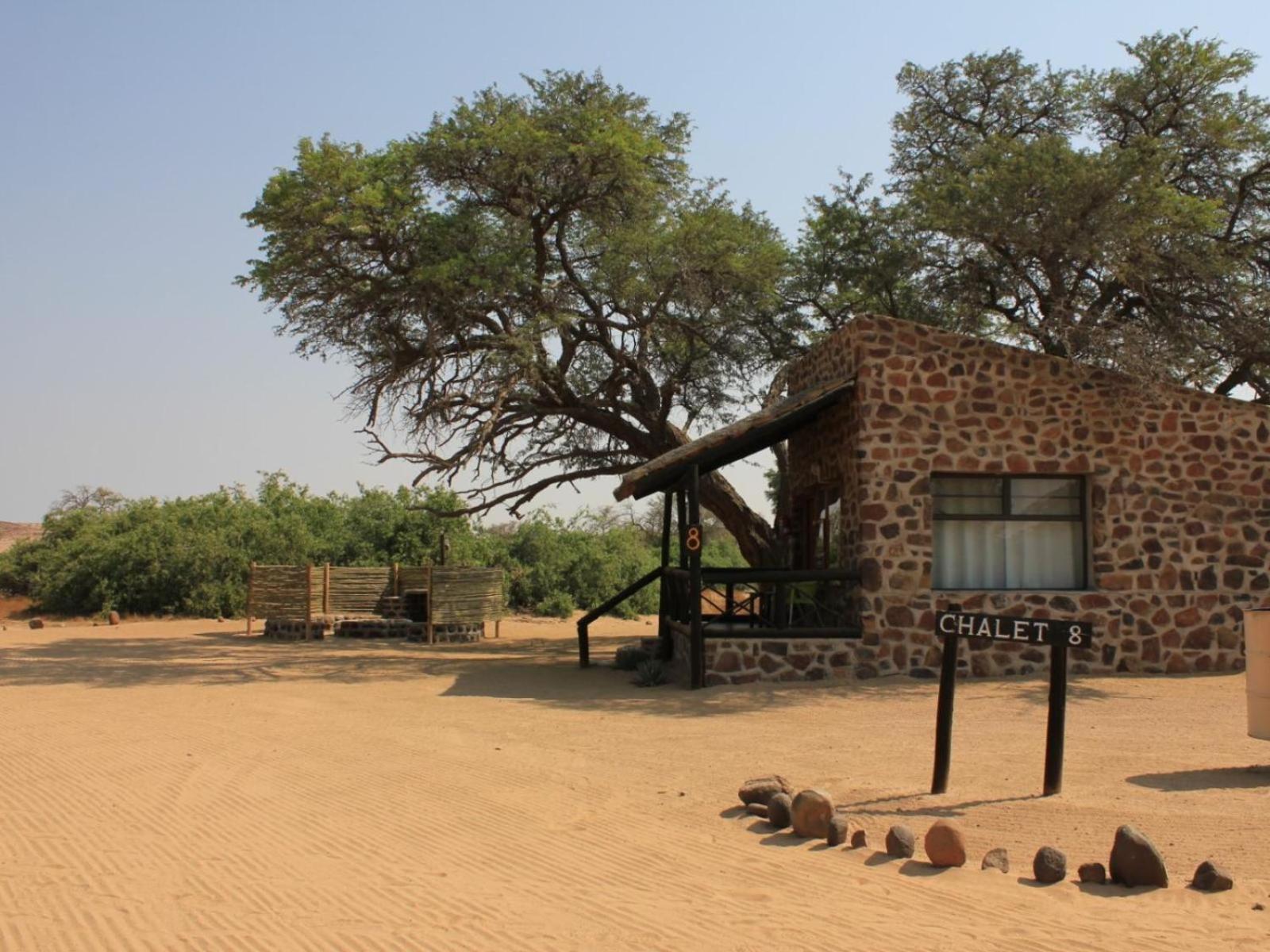 Brandberg White Lady Lodge Uis エクステリア 写真