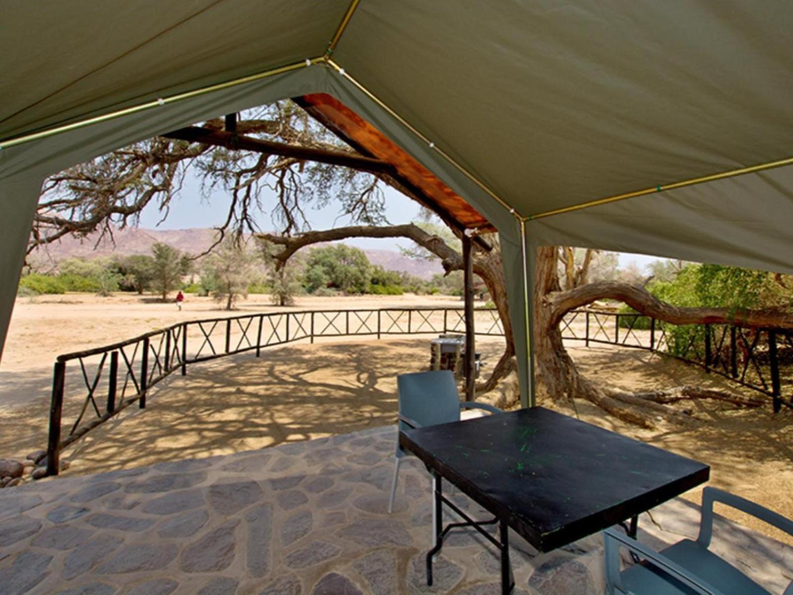 Brandberg White Lady Lodge Uis エクステリア 写真