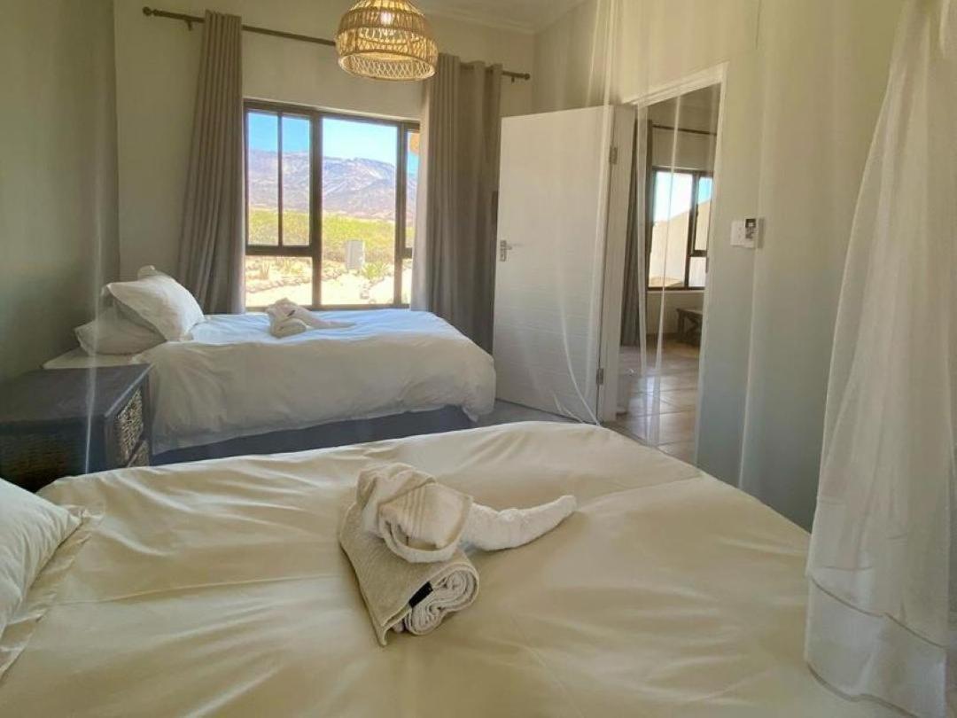 Brandberg White Lady Lodge Uis エクステリア 写真