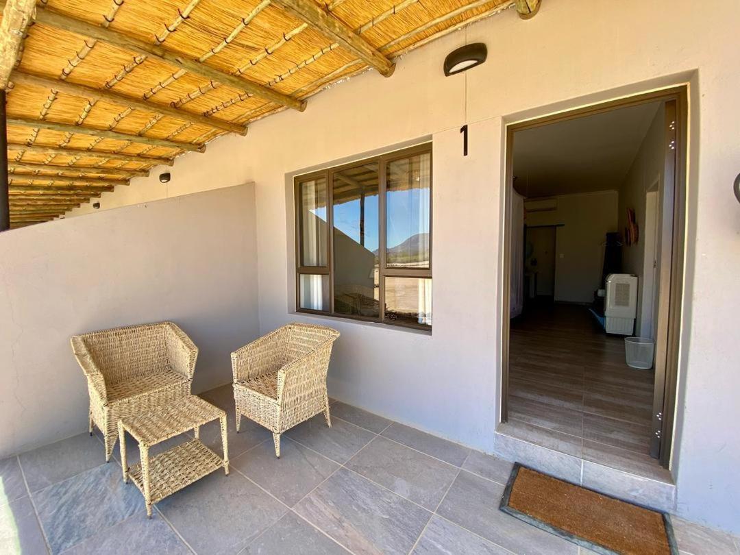 Brandberg White Lady Lodge Uis エクステリア 写真