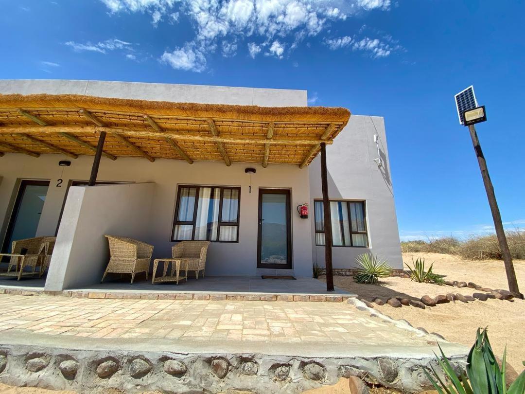 Brandberg White Lady Lodge Uis エクステリア 写真