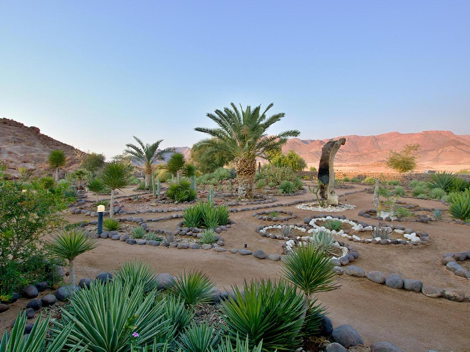 Brandberg White Lady Lodge Uis エクステリア 写真