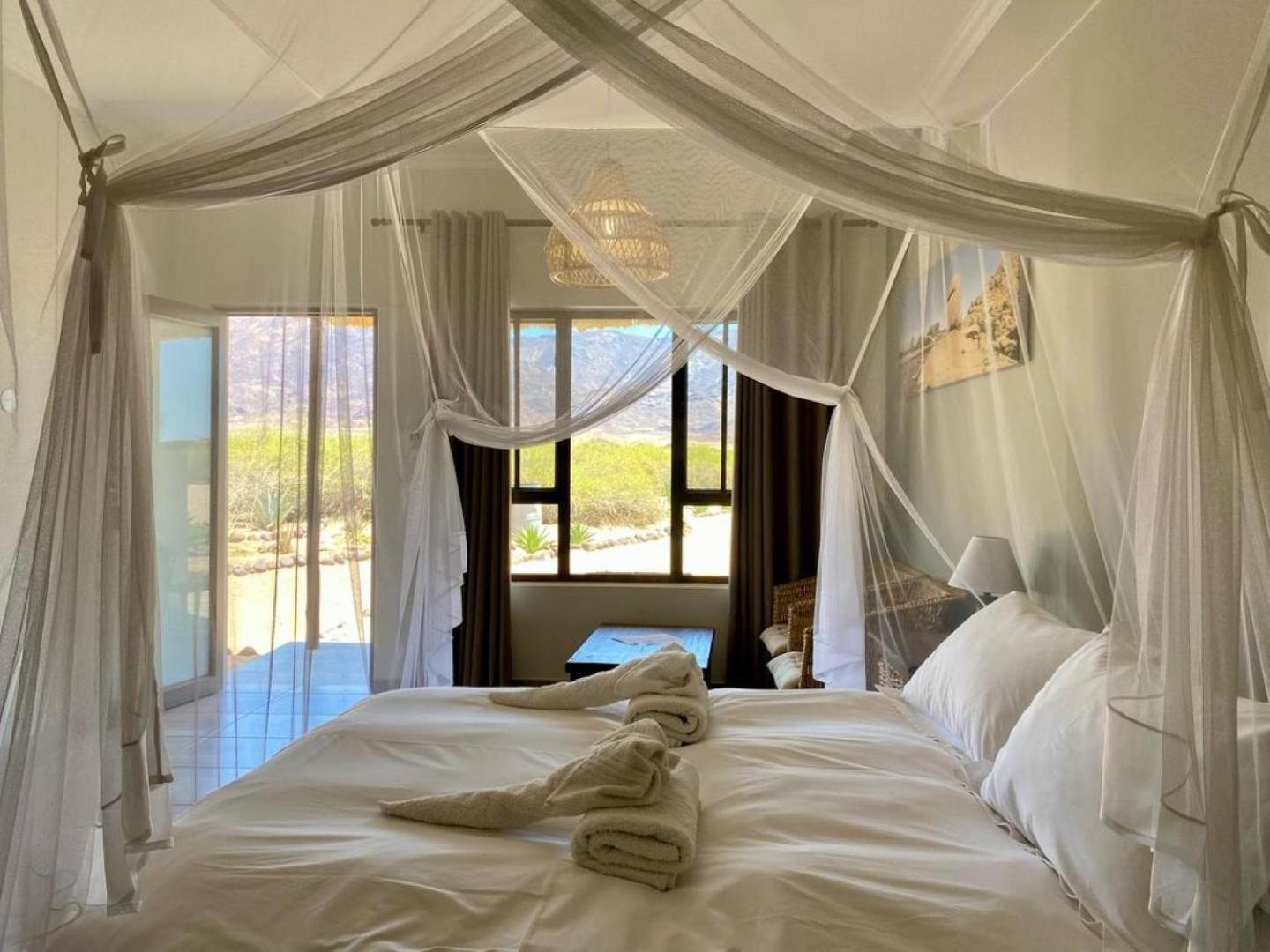 Brandberg White Lady Lodge Uis エクステリア 写真